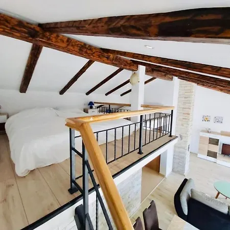 In With Sea View, Balcony, Air Conditioning, Wifi 4325-1 Appartement *