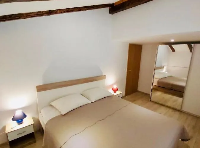 In With Sea View, Balcony, Air Conditioning, Wifi 4325-1 * Supetarska Draga
